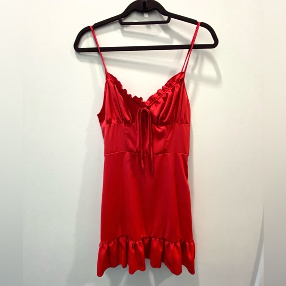 NWOT Red Ruched Bust Ruffle Hem Mini Dress - Picture 3 of 4